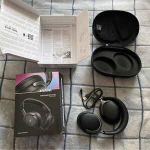 Bose QuietComfort Ultra Black Wireless Headphones